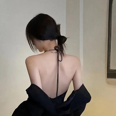 白石山下一家人